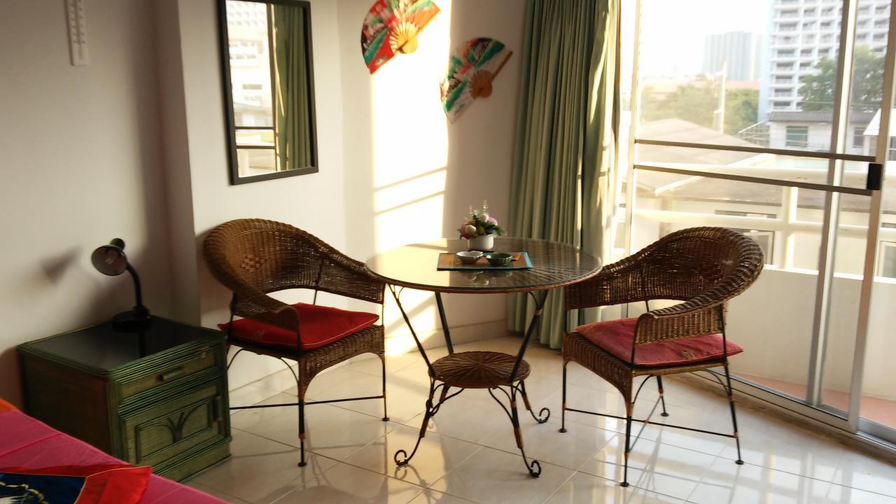 View Talay 1B Holidays Pattaya Extérieur photo